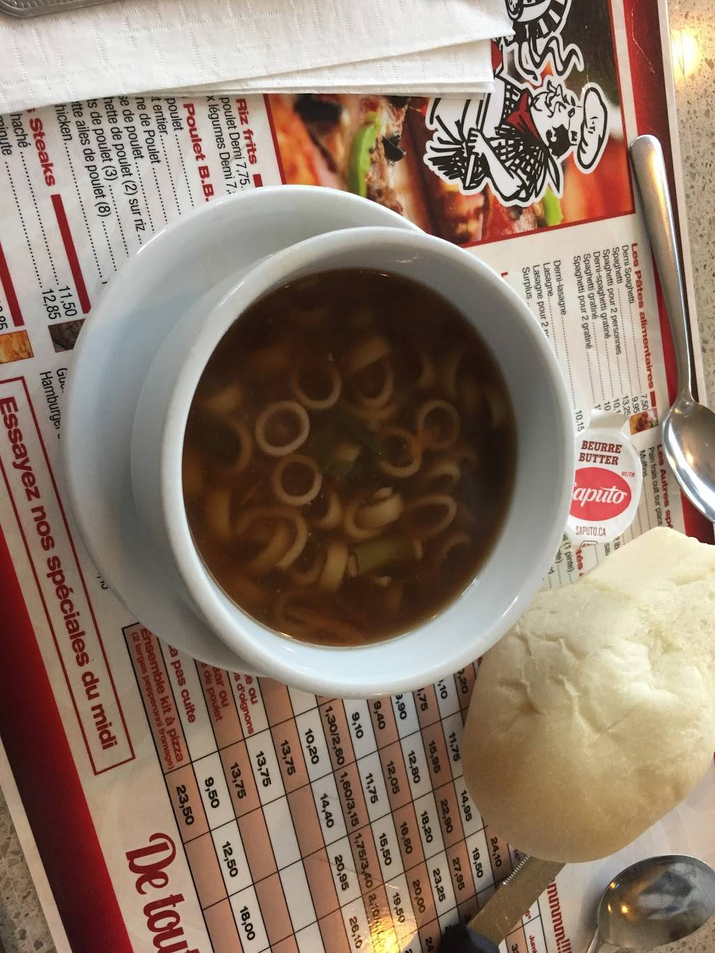 Casse-Croute Chez Pat | restaurant | 537 Avenue Champlain, Disraeli, QC G0N 1E0, Canada | 4184491794 OR +1 418-449-1794