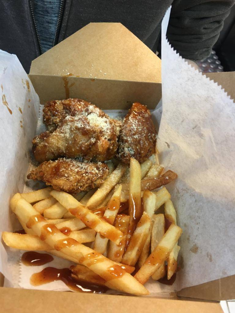 Uncle Willies Wings | restaurant | 945 Frelinghuysen Ave, Newark, NJ 07114, USA | 5134946470 OR +1 513-494-6470