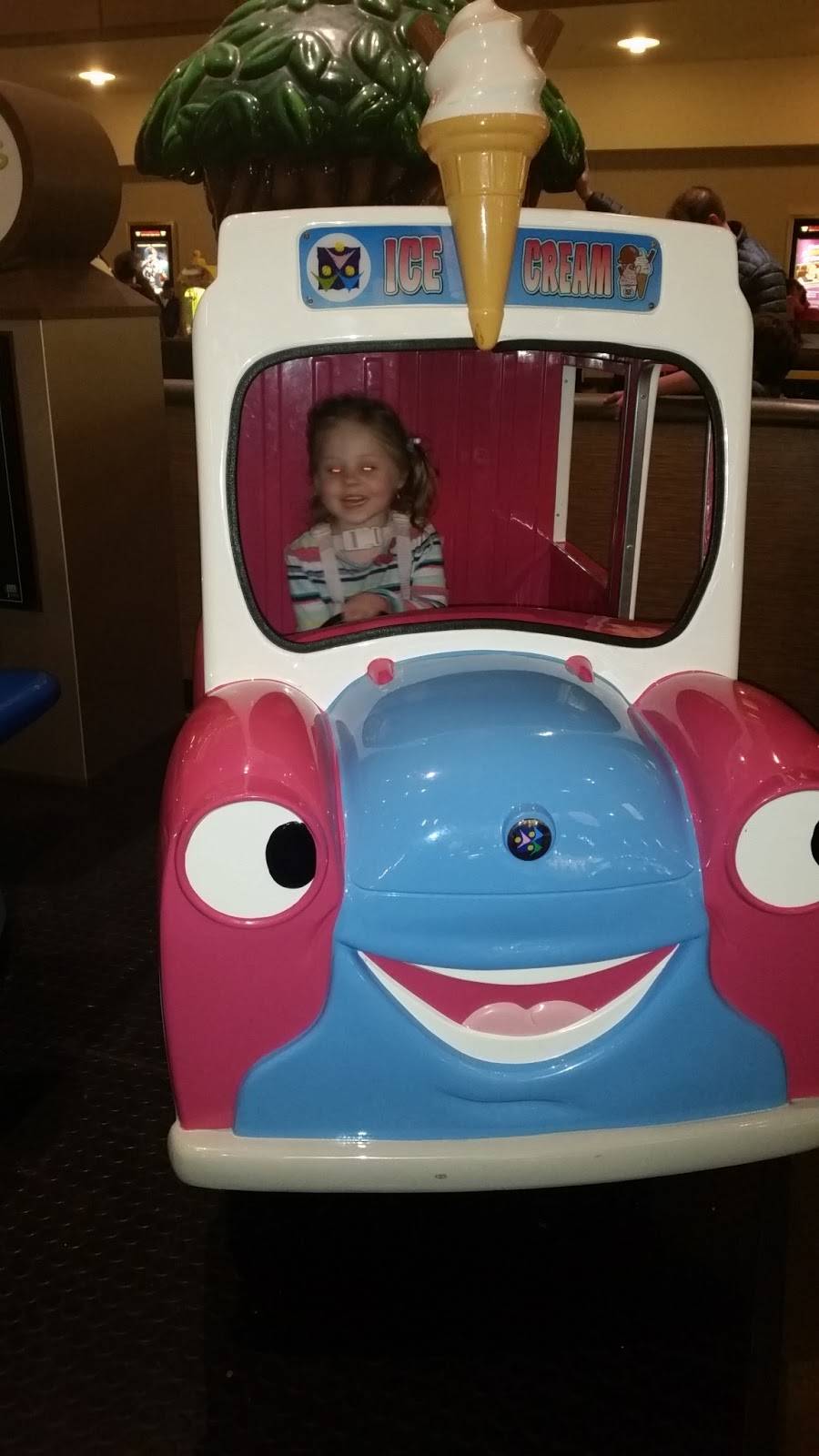 Century Northgate | meal takeaway | 7000 Northgate Dr, San Rafael, CA 94903, USA | 4154911314 OR +1 415-491-1314