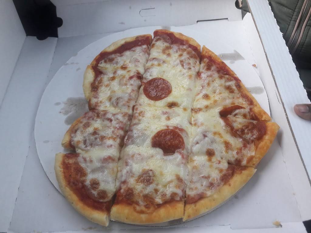 Albanos Pizzeria | restaurant | 5913 Roosevelt Rd, Cicero, IL 60804, USA | 7088630060 OR +1 708-863-0060