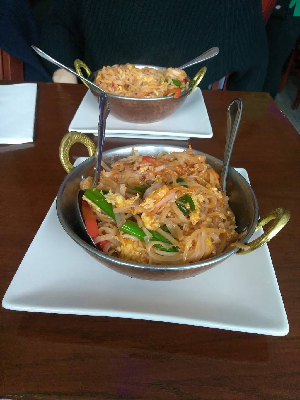 Tangra Masala | restaurant | 87-09 Grand Ave, Elmhurst, NY 11373, USA | 7188032298 OR +1 718-803-2298