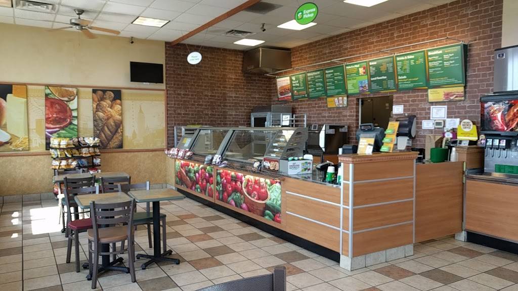 Subway | meal takeaway | 13400 3600 W, Riverton, UT 84065, USA | 8012542519 OR +1 801-254-2519