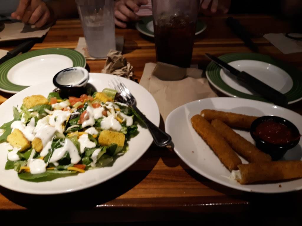 Applebees Grill + Bar | restaurant | 10501 South, US-1, Port St. Lucie, FL 34952, USA | 7723370408 OR +1 772-337-0408