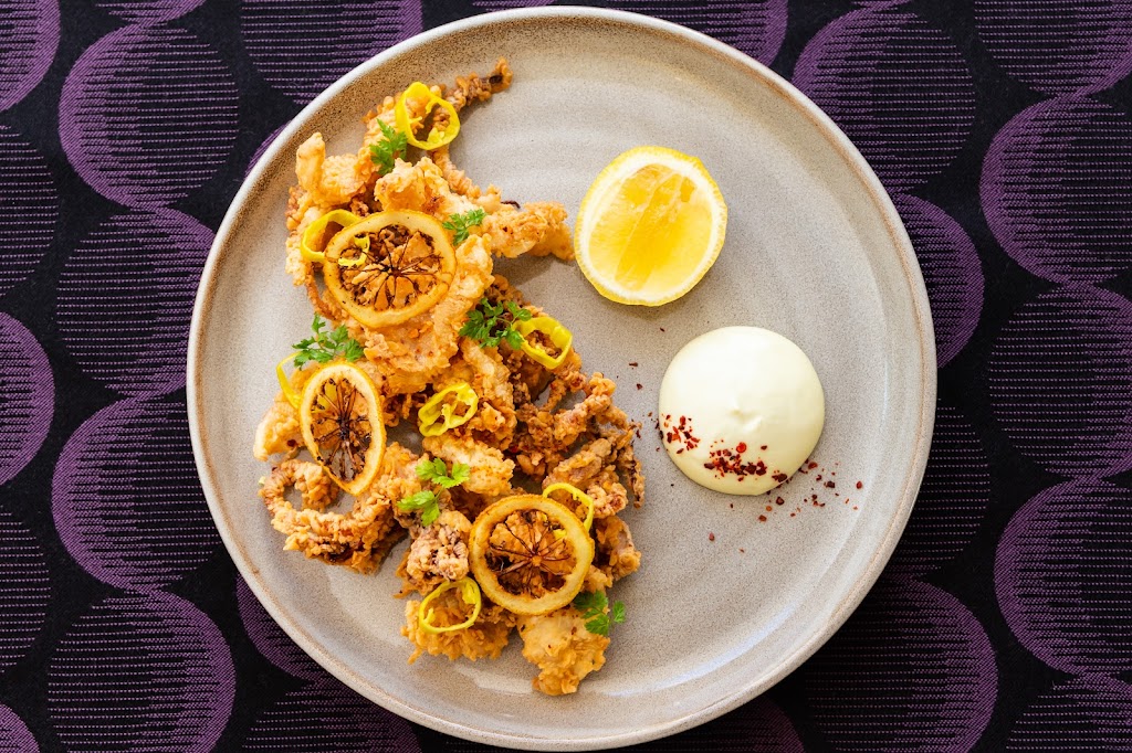 Meet Mia | restaurant | 620 Ocean Dr, Miami Beach, FL 33139, USA | 7862063882 OR +1 786-206-3882