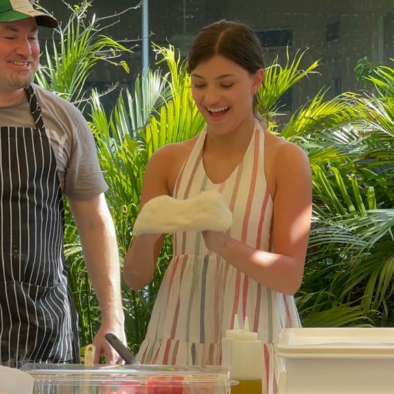 Roccos Dough, L.L.C. | meal takeaway | 8328 Collins Ave, Miami Beach, FL 33141, USA | 7864884930 OR +1 786-488-4930