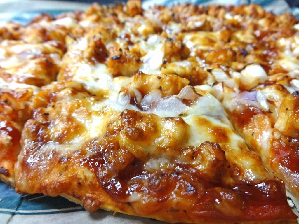 Broadway Pizza | restaurant | 11186 Commerce Dr N, Champlin, MN 55316, USA | 7634339228 OR +1 763-433-9228