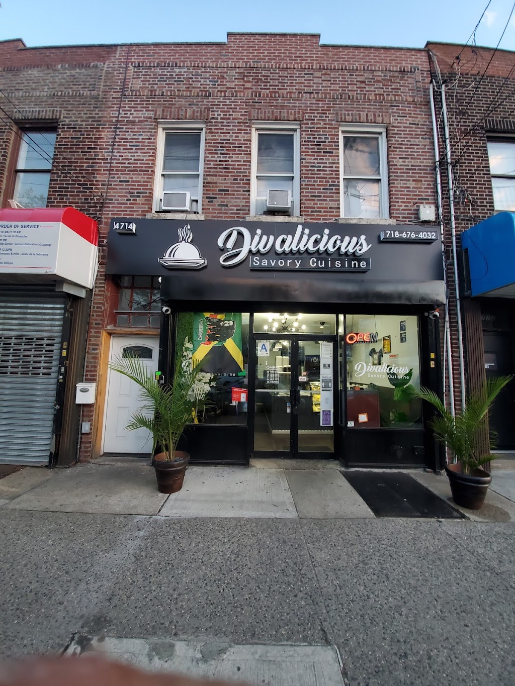 Divalicious savory cusine | restaurant | 4714 Avenue N, Brooklyn, NY 11234, USA | 7186764032 OR +1 718-676-4032