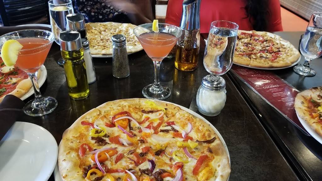 Armandos Pizza - Riverside Dr. | restaurant | 9150 Riverside Dr E, Windsor, ON N8S 1H1, Canada | 5199443381 OR +1 519-944-3381