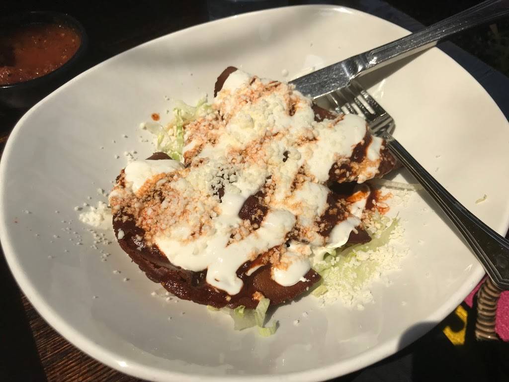 Mexican Republic Kitchen & Cantina | restaurant | 7404 Madison St, Forest Park, IL 60130, USA | 7086890850 OR +1 708-689-0850