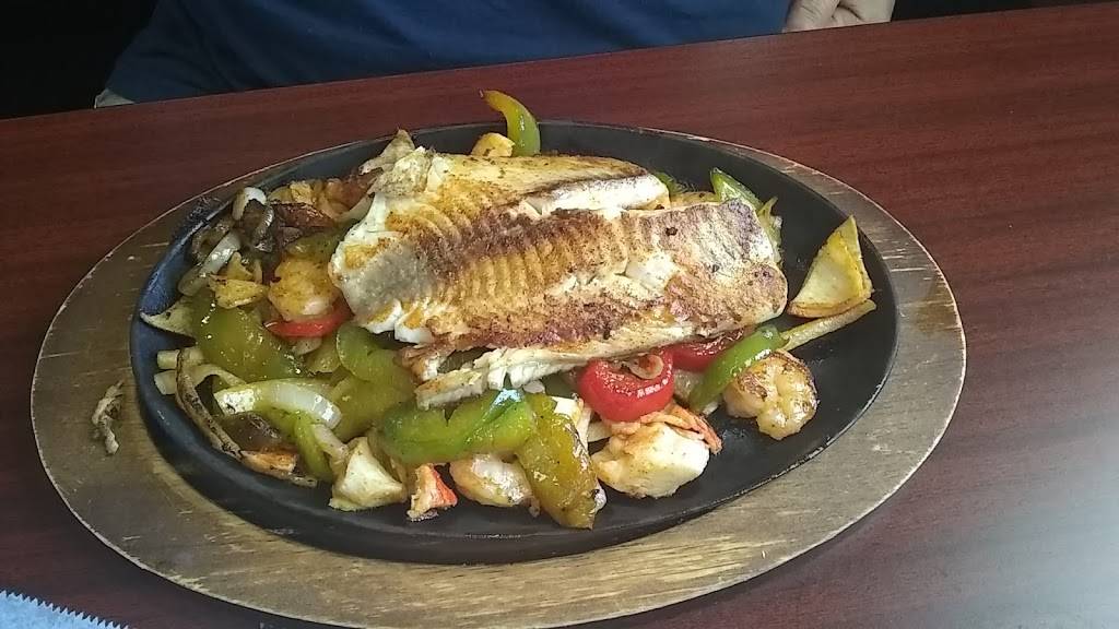 Los Amigos of Mt. pleasant Mexican Restaurant | restaurant | 4520 Collegiate Way, Mt Pleasant, MI 48858, USA | 9893173919 OR +1 989-317-3919