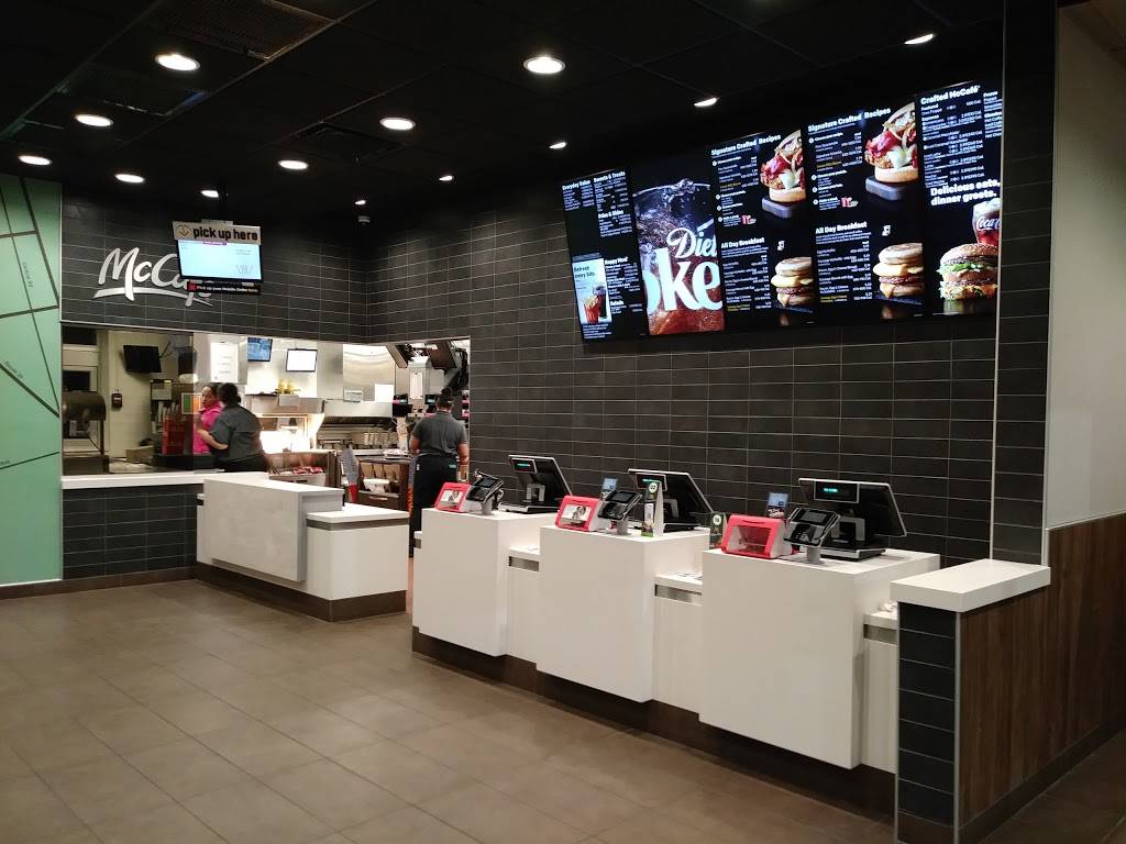 McDonalds | cafe | 8402 N Armenia Ave, Tampa, FL 33604, USA | 8133504011 OR +1 813-350-4011