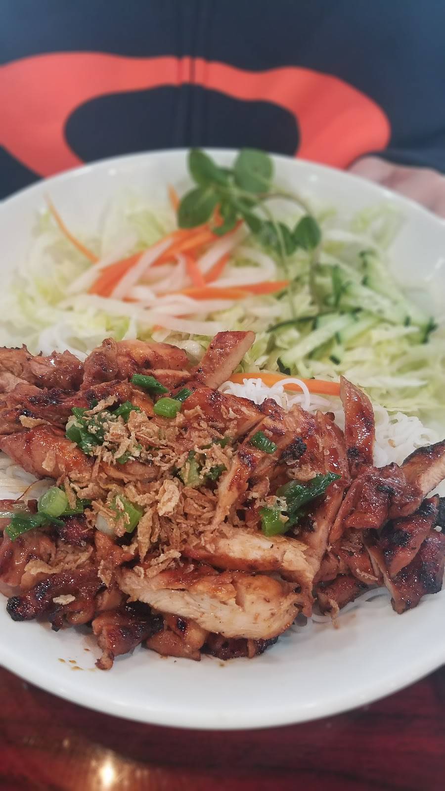 Pho Viet 2 | restaurant | 1589 W El Camino Ave Ste 105, Sacramento, CA 95833, USA | 9169252138 OR +1 916-925-2138