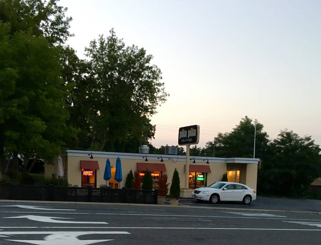 Pita Pita | restaurant | 4841 South Ave, Syracuse, NY 13215, USA | 3154927482 OR +1 315-492-7482