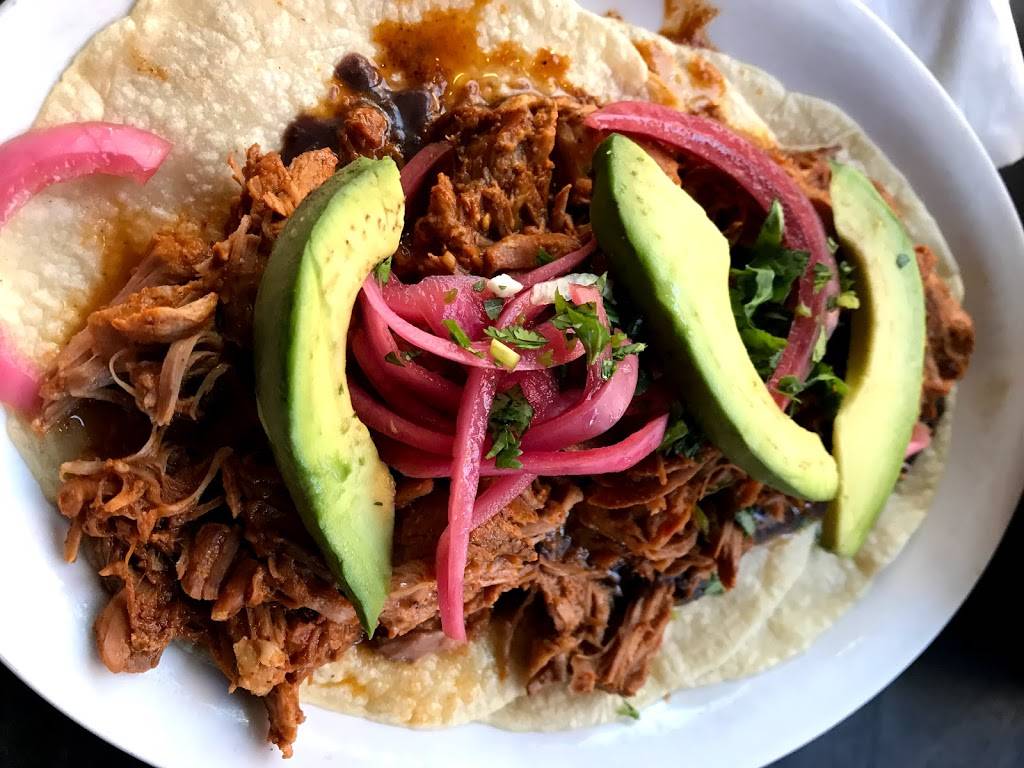 Fonda La Catrina | restaurant | 5905 Airport Way S, Seattle, WA 98108, USA | 2067672787 OR +1 206-767-2787