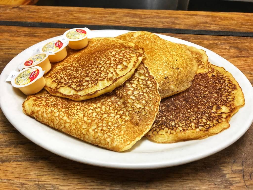 Ace Family Restaurant/Lounge | restaurant | 1120 Fennell Ave E, Hamilton, ON L8T 1S5, Canada | 9053851924 OR +1 905-385-1924