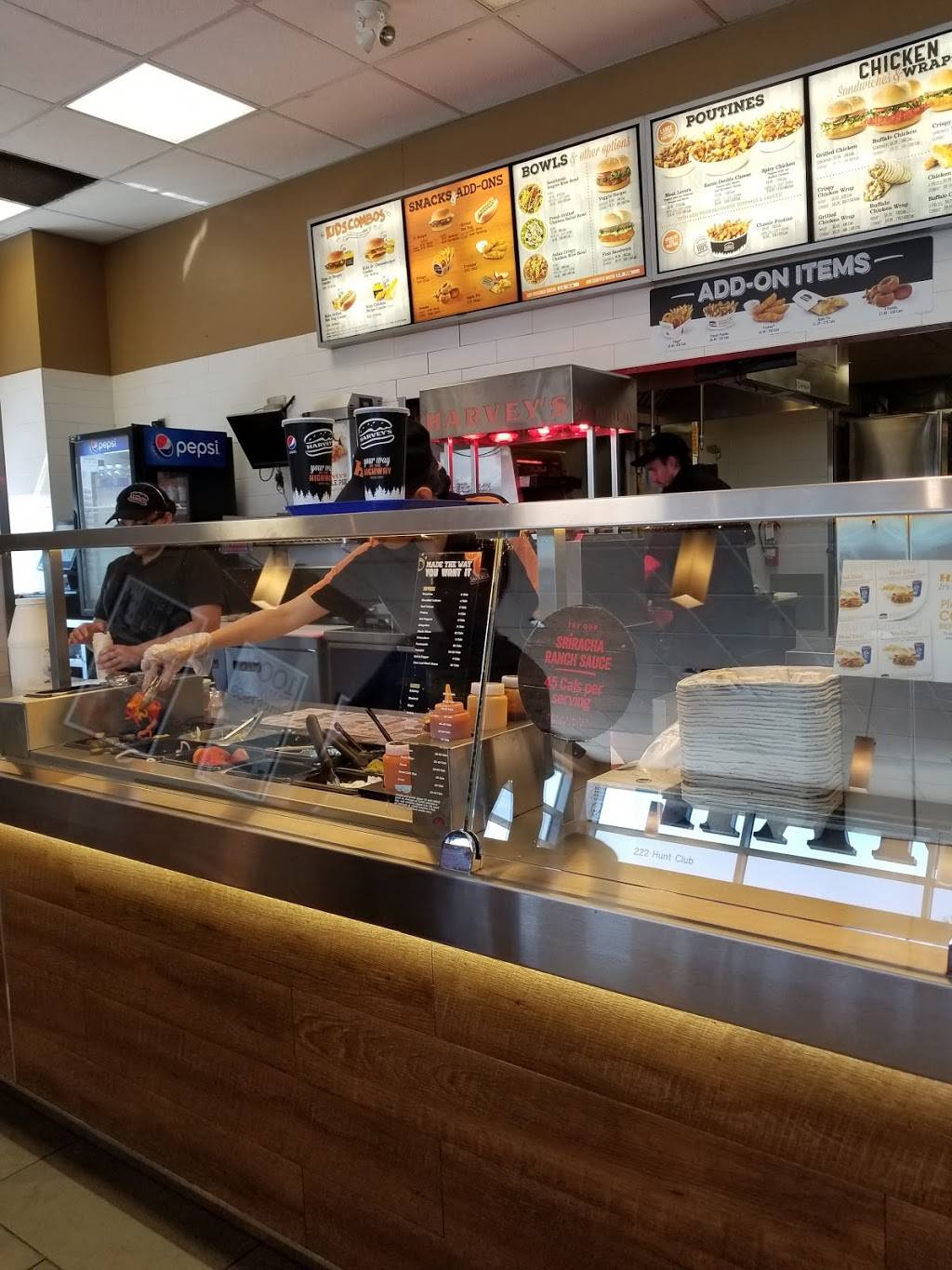 Harveys | restaurant | 222-1 Hunt Club Rd, Ottawa, ON K1V 1C1, Canada | 6137315858 OR +1 613-731-5858