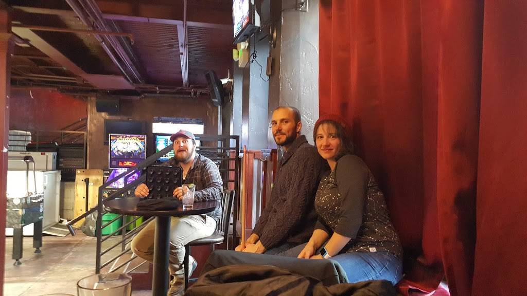 Brooklyns Tavern and Billiards | restaurant | 500 S Main St, Breckenridge, CO 80424, USA | 9704533001 OR +1 970-453-3001