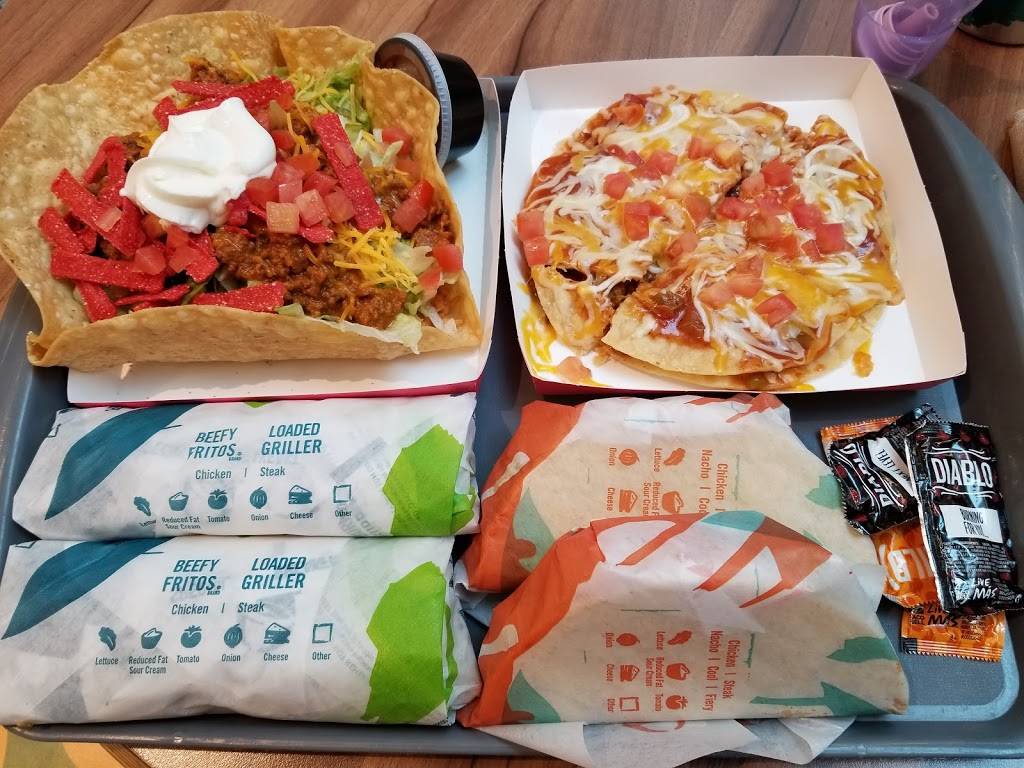 Taco Bell | restaurant | 1350 Travis Blvd, Fairfield, CA 94533, USA | 7073993672 OR +1 707-399-3672