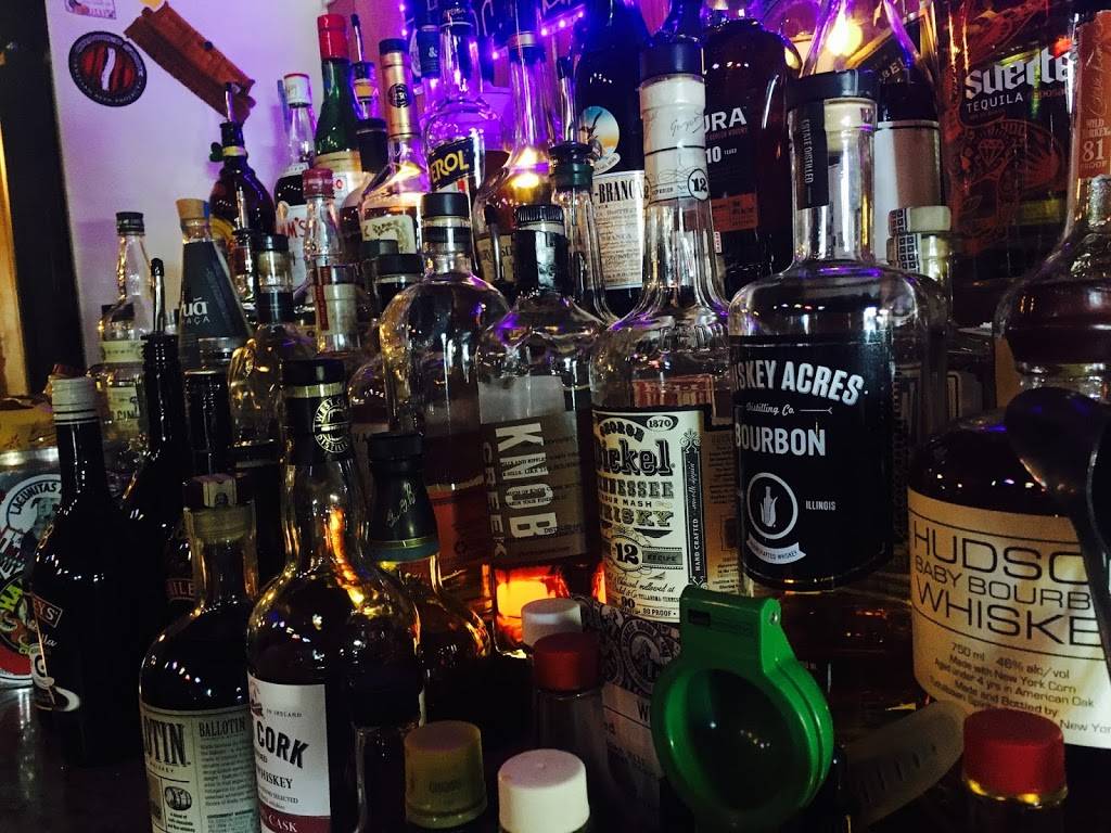 Yankee Doodle | restaurant | 311 E Main St, Barrington, IL 60010, USA | 8473811098 OR +1 847-381-1098