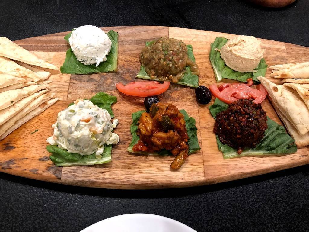 Isot Turkish Cuisine | restaurant | 622 S 6th St, Philadelphia, PA 19147, USA | 2674573622 OR +1 267-457-3622