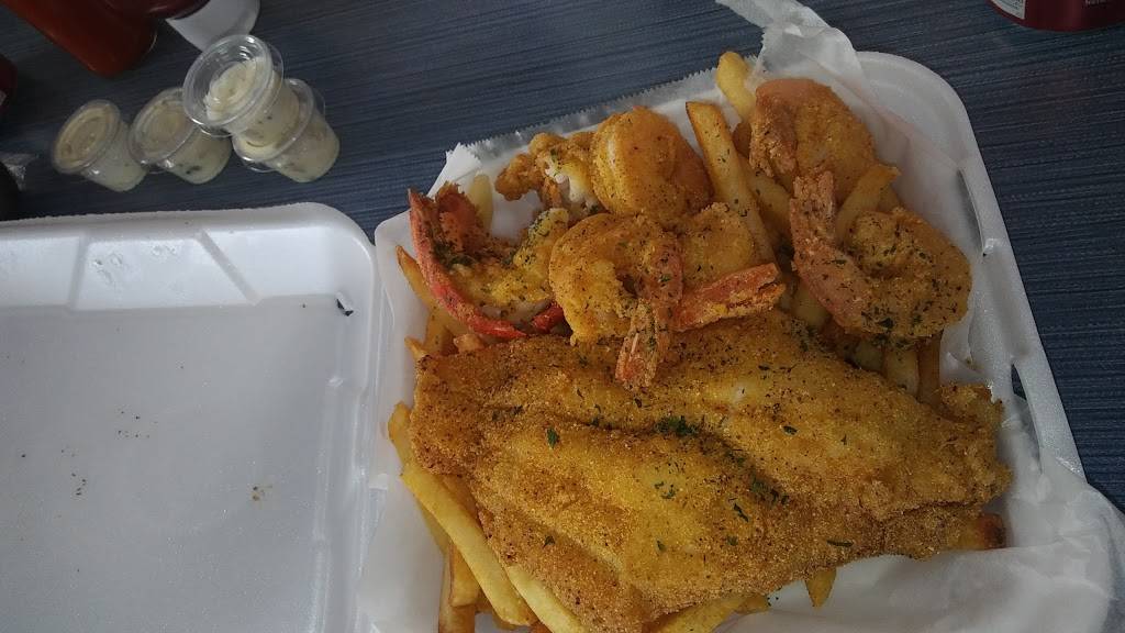 The Fish Spot | restaurant | 5101 Pico Blvd, Los Angeles, CA 90019, USA | 3238523317 OR +1 323-852-3317