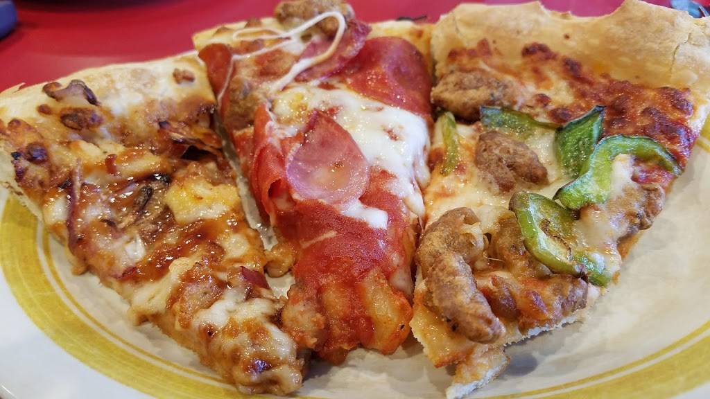 Pizza Hut | meal delivery | 832 Washington Ave, Detroit Lakes, MN 56501, USA | 2188471336 OR +1 218-847-1336