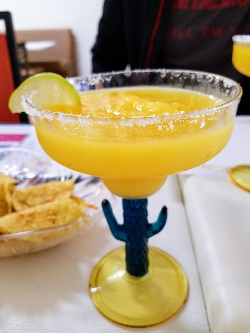 Rancheros Taqueria | restaurant | 286 E Cuyahoga Falls Ave, Akron, OH 44310, USA | 3302582910 OR +1 330-258-2910