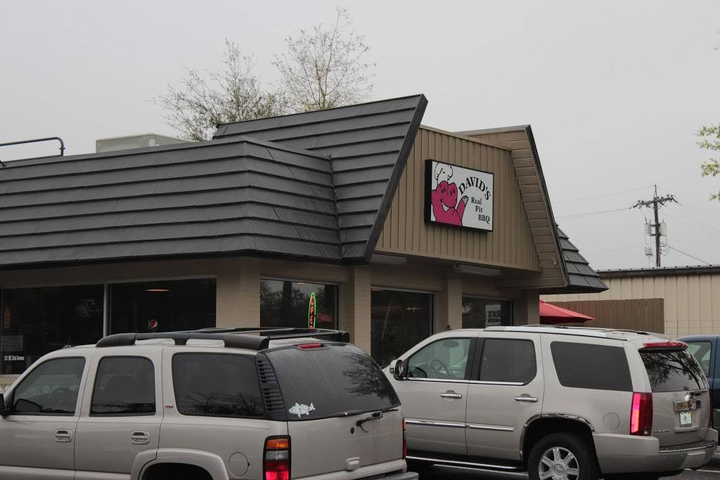 Davids Real Pit BBQ | restaurant | 521 NE 23rd Ave, Gainesville, FL 32609, USA | 3523732002 OR +1 352-373-2002