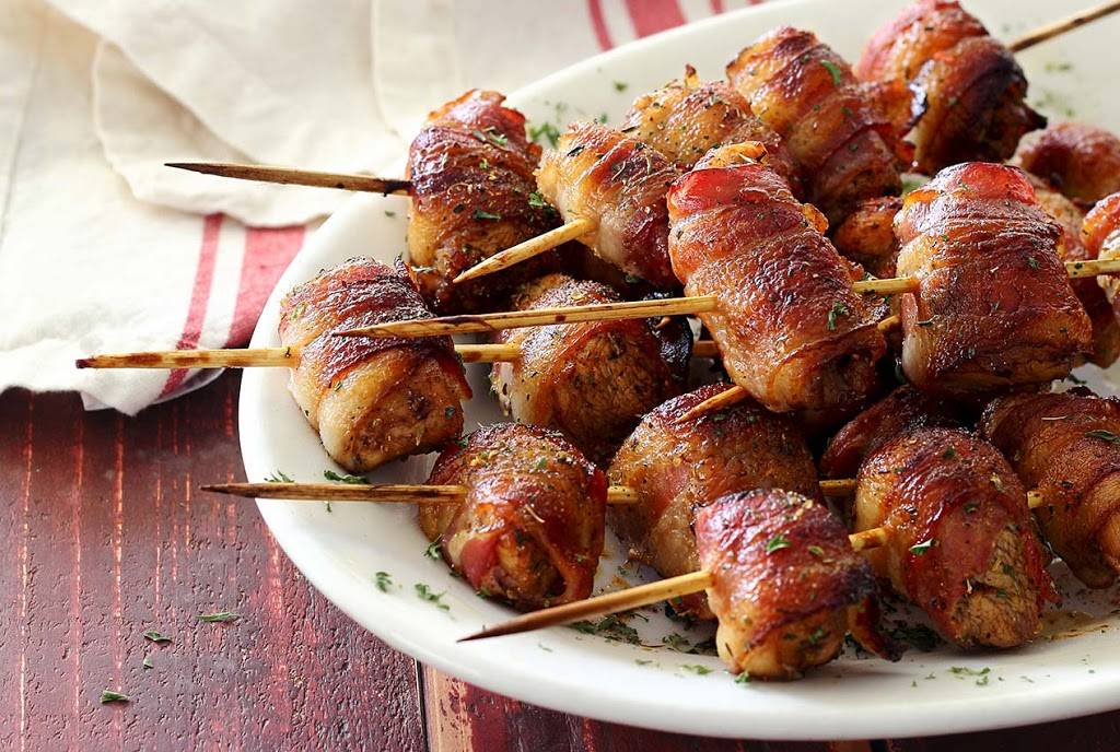 Knolls Crossing | restaurant | 7250 FM306, New Braunfels, TX 78132, USA | 8302173775 OR +1 830-217-3775