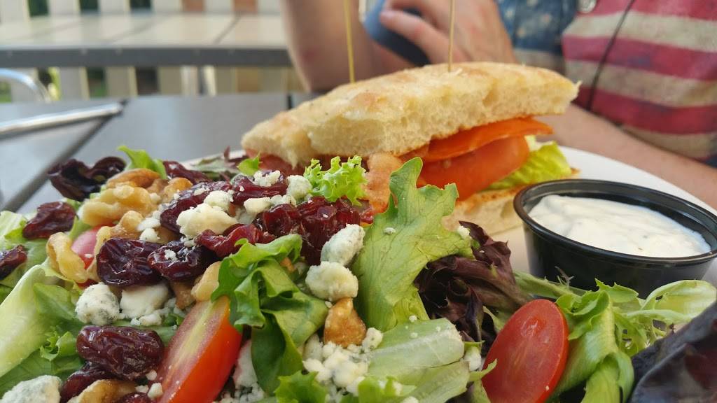 The Village Inn | restaurant | 102 Gaskin Ave, Gambier, OH 43022, USA | 7404272112 OR +1 740-427-2112