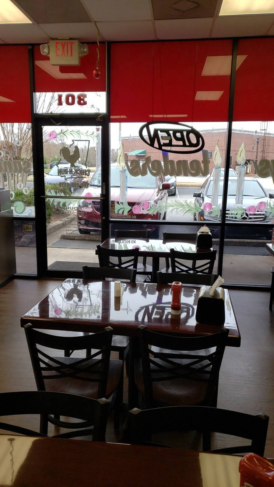 Chick-N-Run | restaurant | 301 Olde Town Way, McDonough, GA 30252, USA | 7708980370 OR +1 770-898-0370