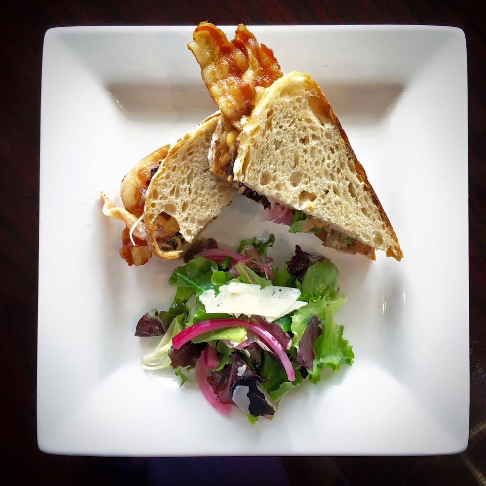 Wine Down Ooltewah | restaurant | 9431 Bradmore Ln #109, Ooltewah, TN 37363, USA | 4235319463 OR +1 423-531-9463