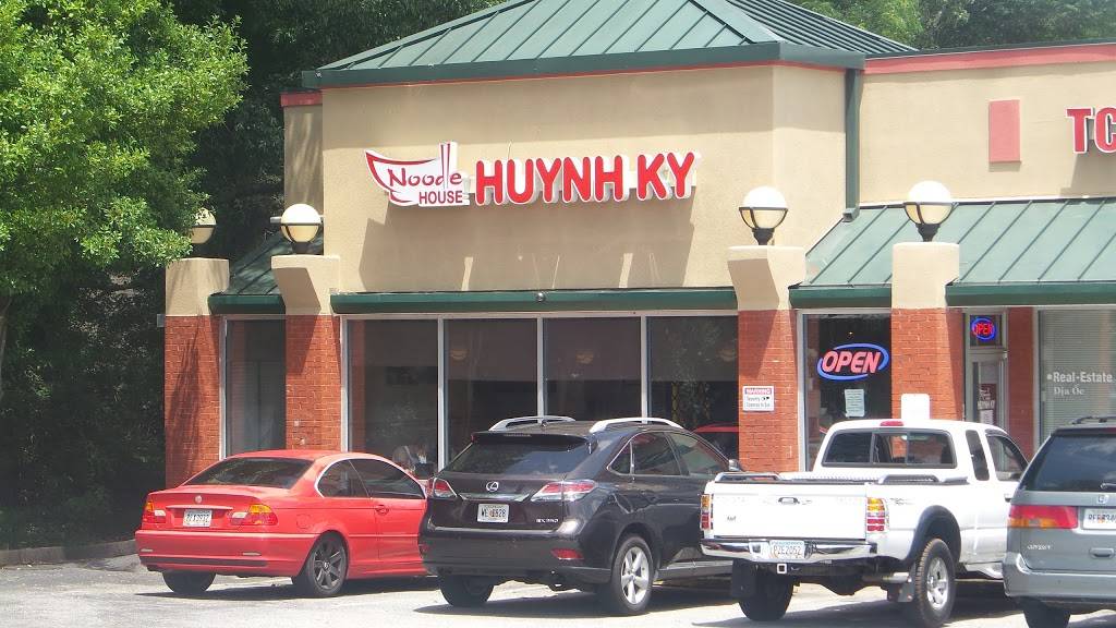 Huynh Ky Saigon Noodle House | restaurant | 6284 N Lee St, Morrow, GA 30260, USA | 6788188088 OR +1 678-818-8088