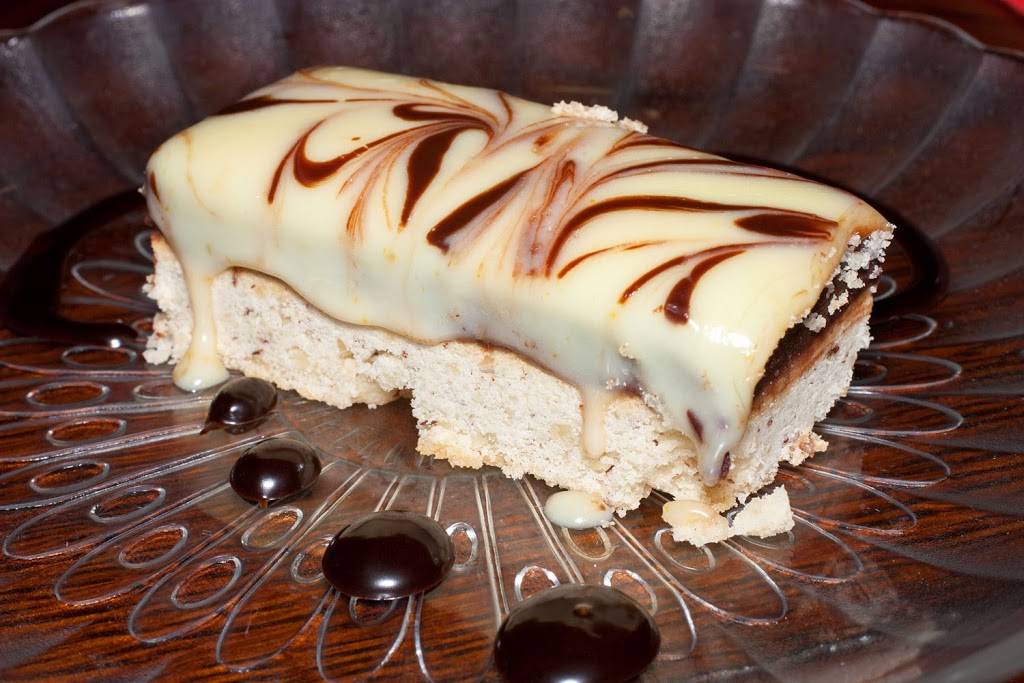 Romeos Euro Café | cafe | 207 N Gilbert Rd Ste 105, Gilbert, AZ 85234, USA | 4809624224 OR +1 480-962-4224