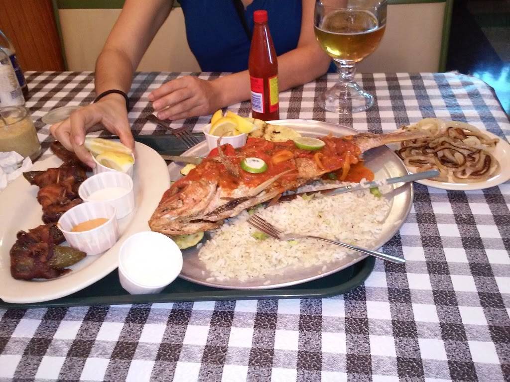 Flying Fish | restaurant | 2913 Montgomery St, Fort Worth, TX 76107, USA | 8179892277 OR +1 817-989-2277