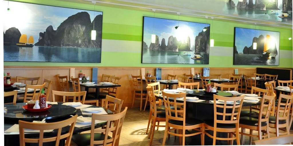Ha Long Bay Restaurant | restaurant | 5944 34th St N, St. Petersburg, FL 33714, USA | 7275229988 OR +1 727-522-9988