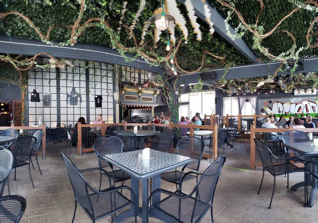 McClearys Pub | restaurant | 130 W Front St, Marietta, PA 17547, USA | 7174262225 OR +1 717-426-2225