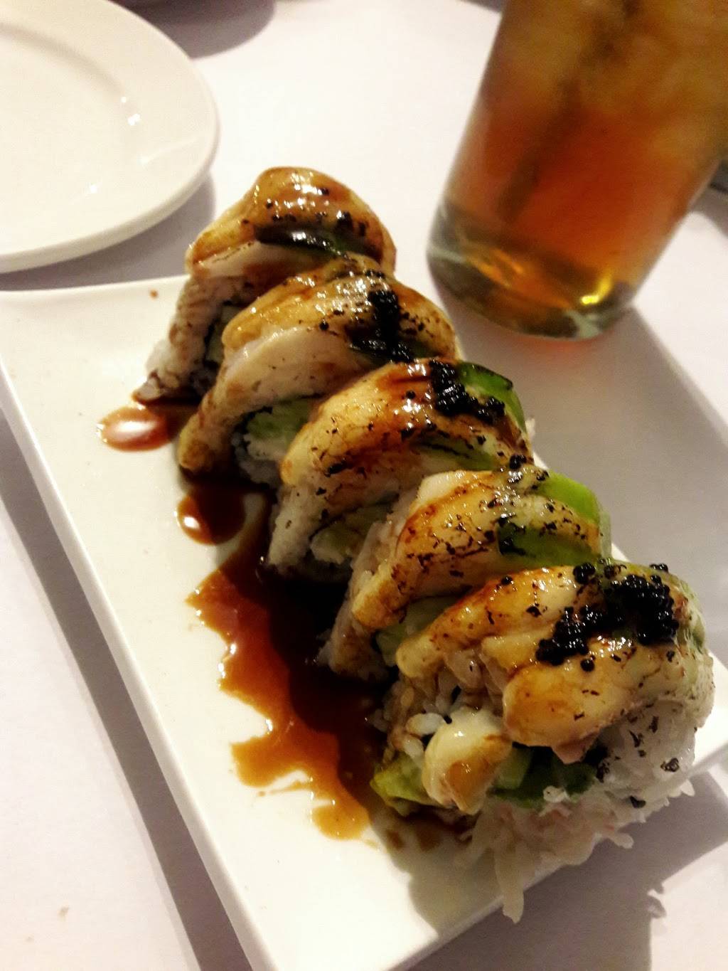 Azukar Sushi | restaurant | 1516 W El Camino Ave, Sacramento, CA 95833, USA | 9165041121 OR +1 916-504-1121