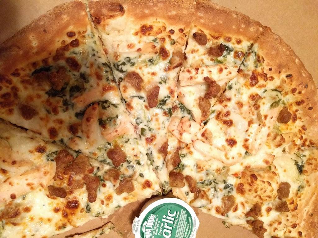 Papa Johns Pizza | restaurant | 39 Portland Ave, Bergenfield, NJ 07621, USA | 2014390808 OR +1 201-439-0808