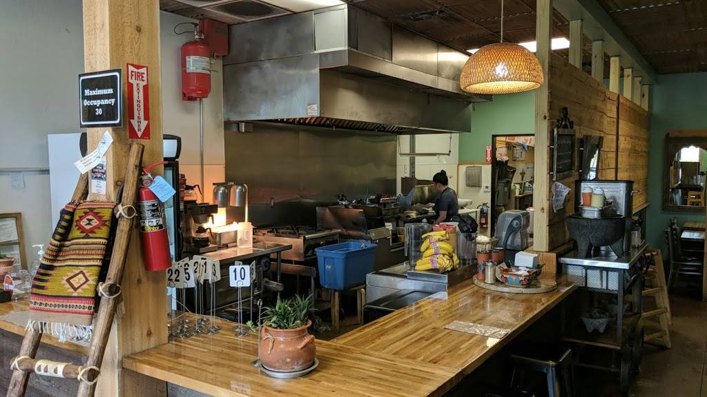 Veracruz All Natural | restaurant | 2711 La Frontera Blvd #320, Round Rock, TX 78681, USA | 5123886595 OR +1 512-388-6595