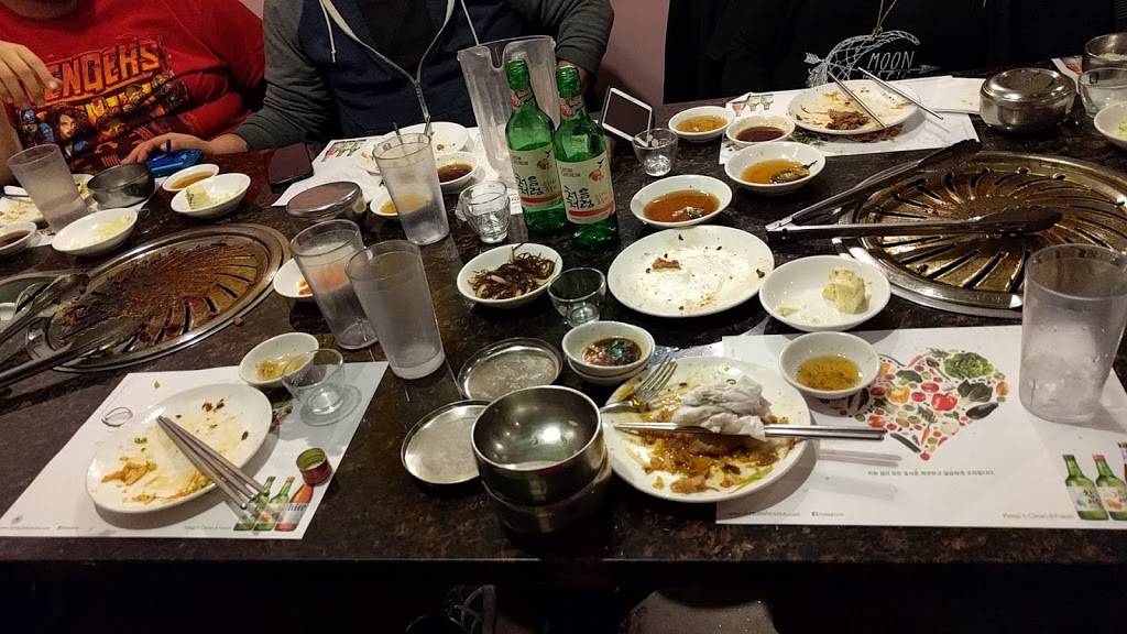 Woori Village | restaurant | 8526 W Golf Rd, Niles, IL 60714, USA | 8479668990 OR +1 847-966-8990