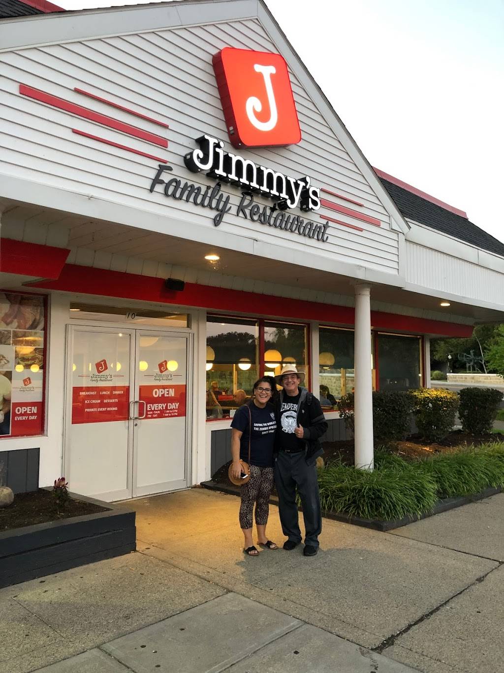 Jimmys Family Restaurant | restaurant | 10 S Main St, Jamestown, NY 14701, USA | 7164835686 OR +1 716-483-5686