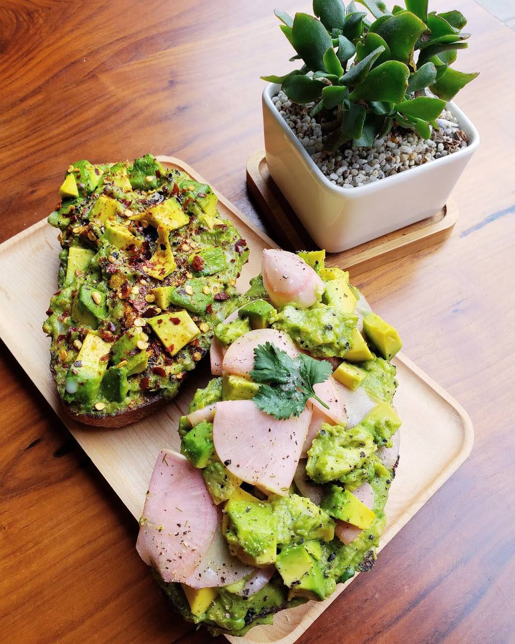 Press Brothers Juicery & Kitchen | restaurant | 5913 Franklin Ave, Los Angeles, CA 90028, USA | 3238225062 OR +1 323-822-5062