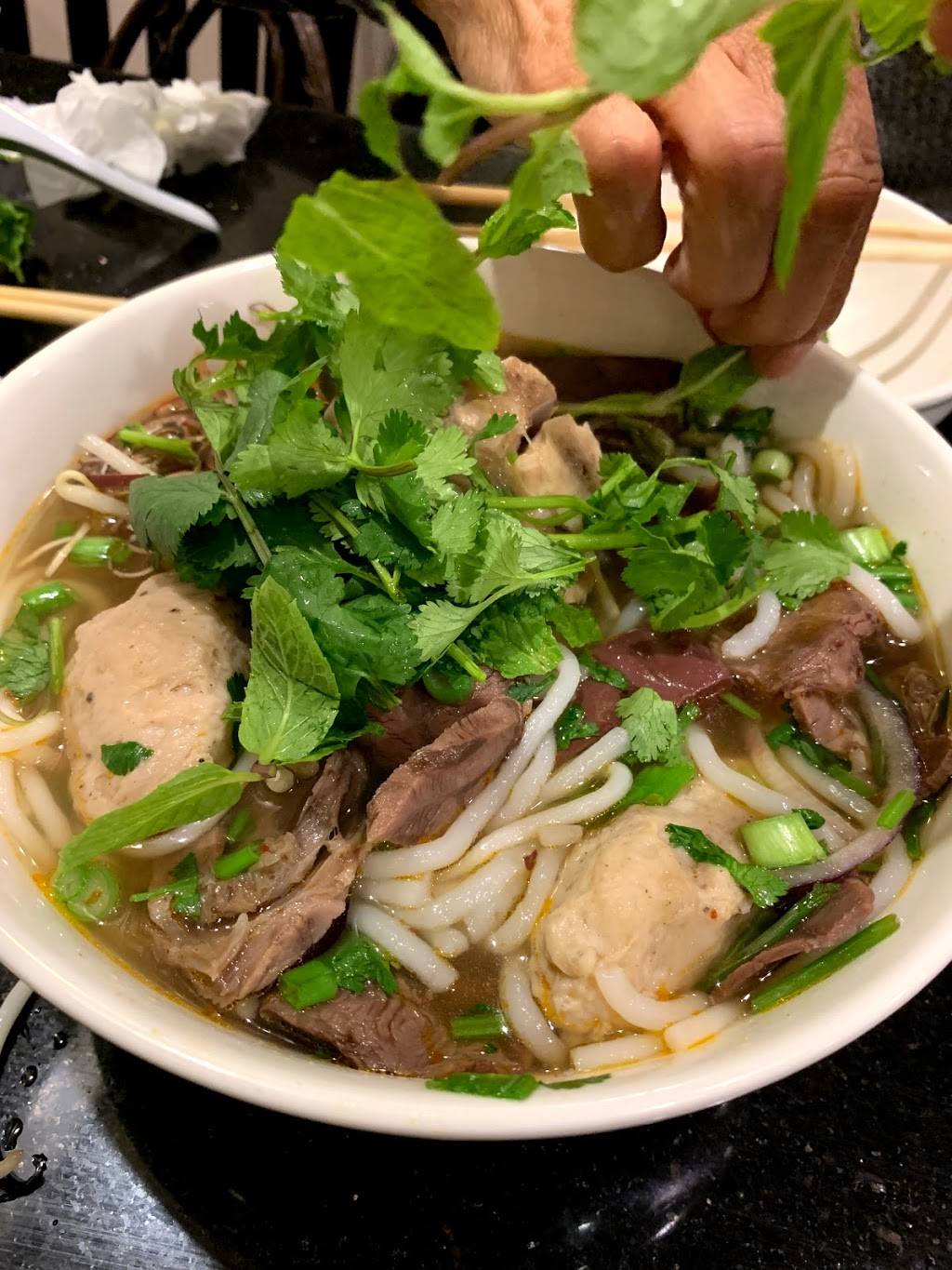 Ngu Binh Restaurant | restaurant | 14092 Magnolia St, Westminster, CA 92683, USA | 7149036000 OR +1 714-903-6000