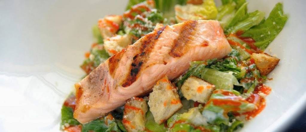 Center Square Grill | restaurant | 84 Center Square, East Longmeadow, MA 01028, USA | 4135250055 OR +1 413-525-0055