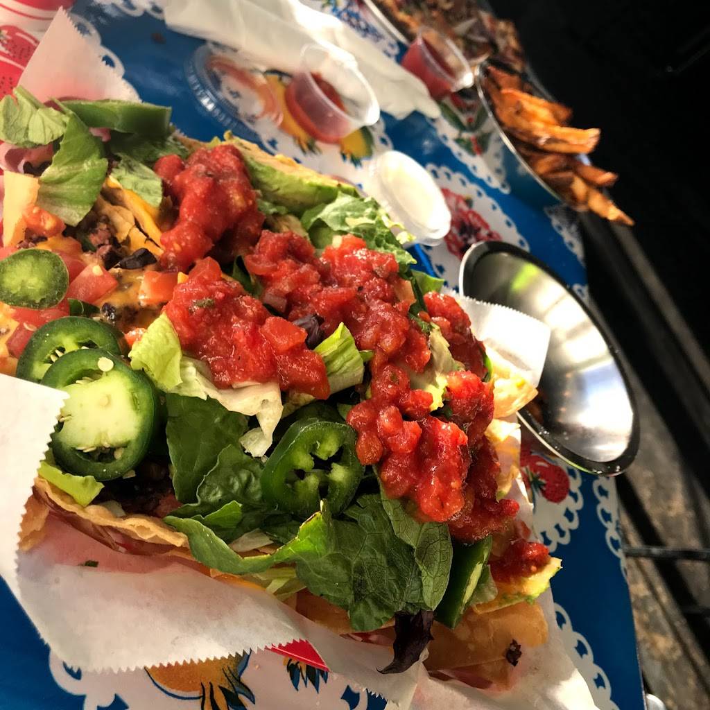 The Trolley Stop Market | restaurant | 704 Madison Ave, Memphis, TN 38103, USA | 9015261361 OR +1 901-526-1361