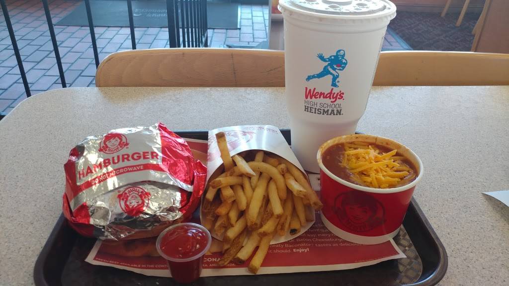 Wendys | restaurant | 2662 E Thompson Blvd, Ventura, CA 93003, USA | 8056487325 OR +1 805-648-7325