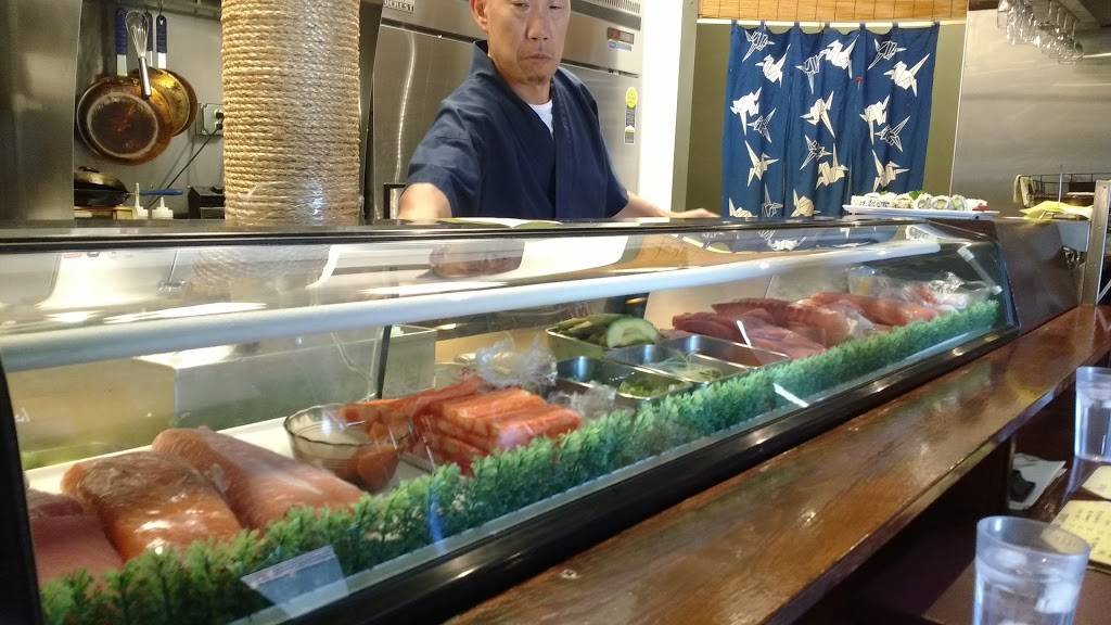 Hiro Sushi | restaurant | 1931, 555 Valley Brook Ave, Lyndhurst, NJ 07071, USA | 2018968088 OR +1 201-896-8088