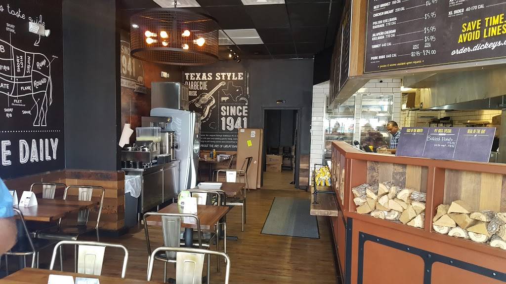 Dickeys Barbecue Pit | restaurant | 8330 W Bellfort Ave, Houston, TX 77071, USA | 2813240056 OR +1 281-324-0056