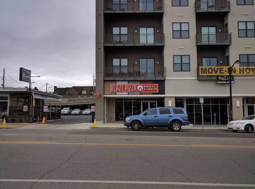 Blaze Pizza | restaurant | 707 Richard Arrington Junior Boulevard South, 7th Ave S, Birmingham, AL 35233, USA | 2053783888 OR +1 205-378-3888